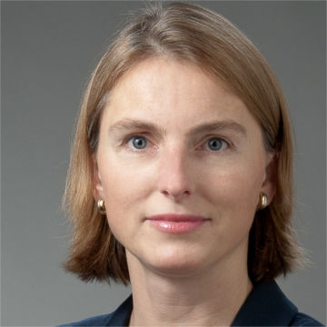 Dr. Stephanie Graser
